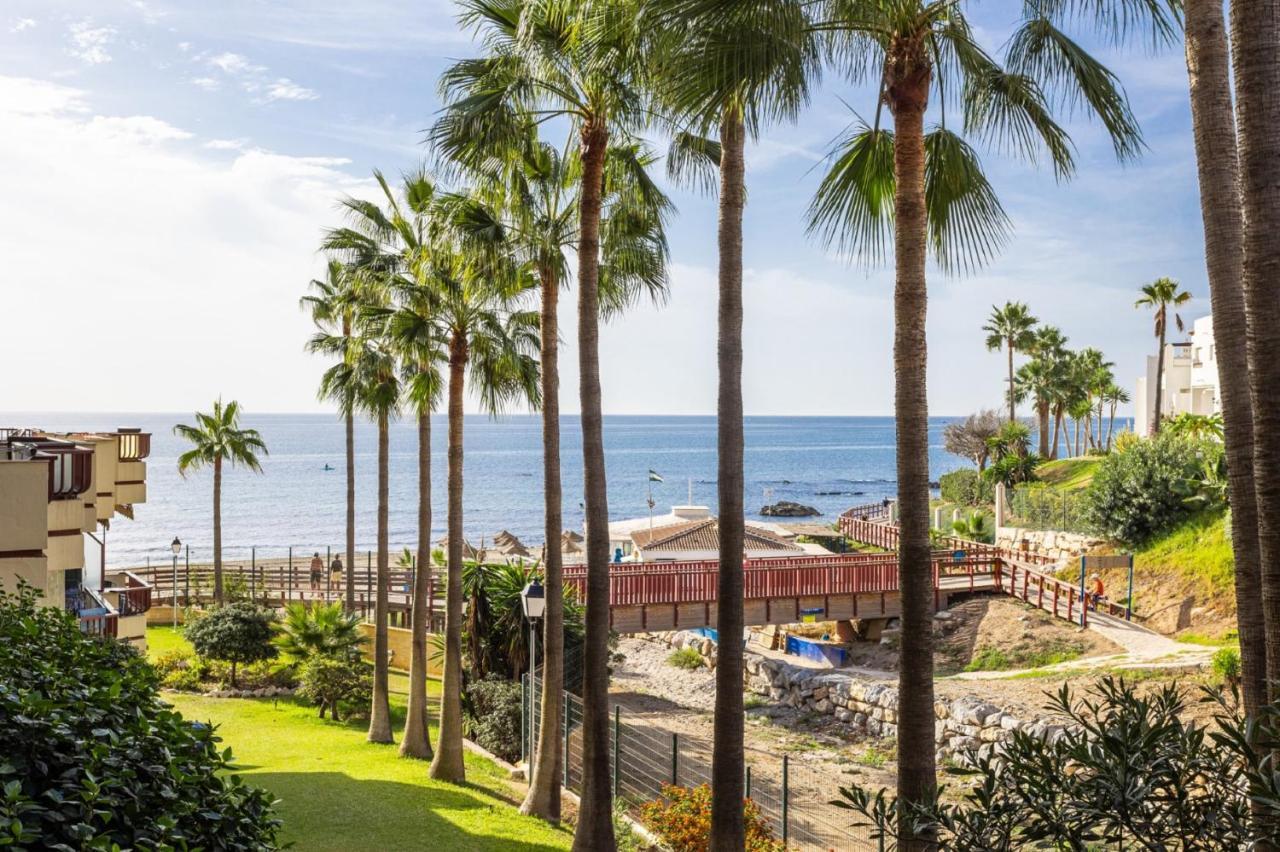 Holidays2Mijas Costa Lubina Del Sol Frontline Beach, Pool, Terrace, Seaview & Parking Sitio de Calahonda Kültér fotó
